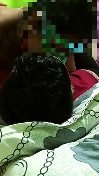 Bini desi India berkahwin berkongkek panas dalam pakaian dalam seksi