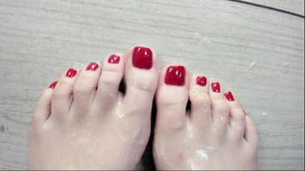 Feet lady: Playing with Spit
