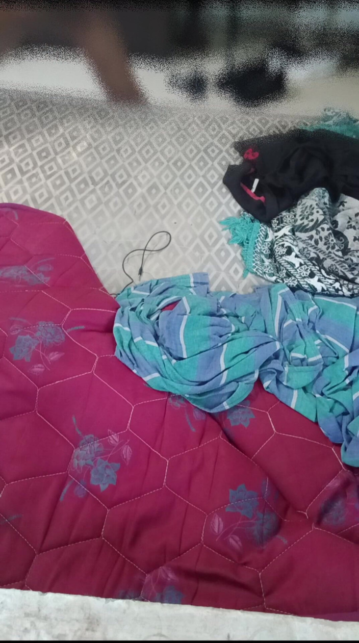 touchyboy2001: मेरा लंड मुझसे प्यार करता है