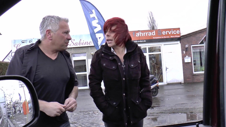 MyGonzoTV: myGonzo.tv - немку Jolyne Joy трахает в фургоне Дитер фон Штайн
