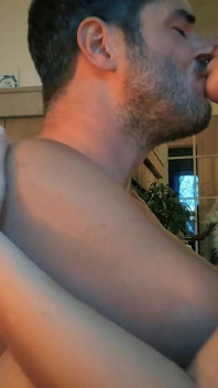 Sensual Kissing Is the Best Way to Connect & Make Her Wet
