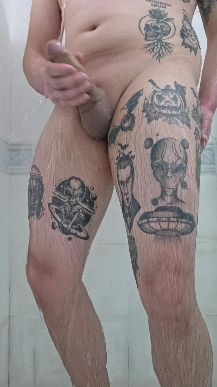 Lkdick8: Mũm mĩm bị bắt gặp giật mình trong phòng tắm