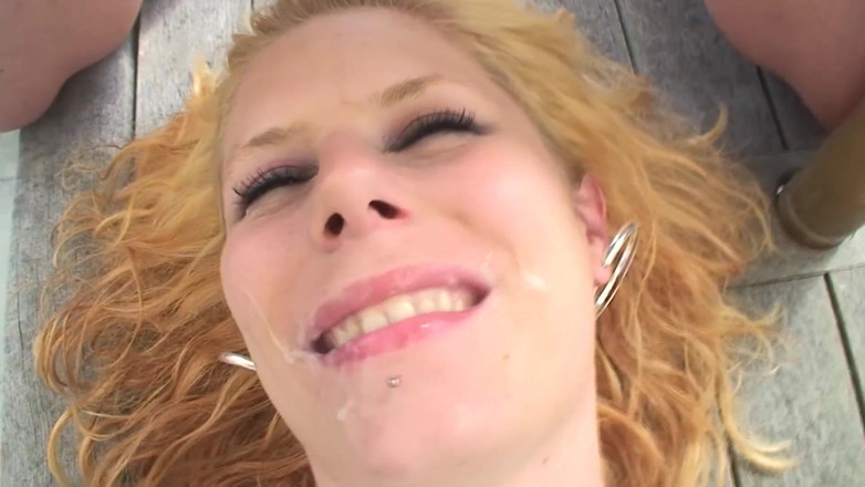 Public Entertainment: Bitch fucked in the backyard