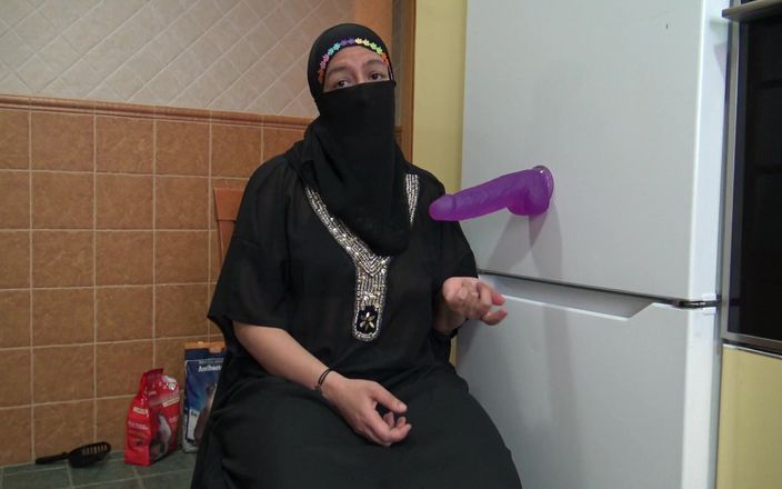 Souzan Halabi: Saúdská arabská zahýbající manželka chce velké ptáky