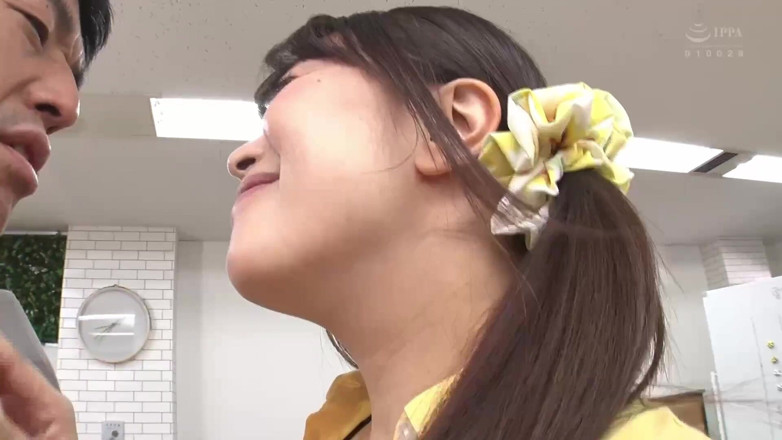 Raptor Inc: Como a presidente Yuka Hirose usa sua bunda extremamente erótica...