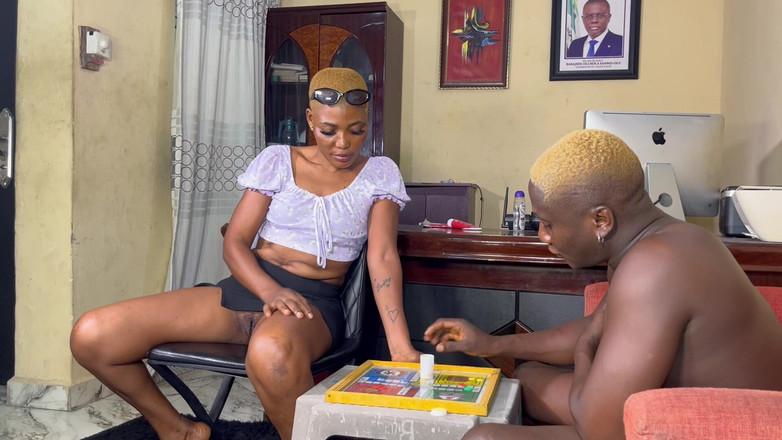 Prettypussy102: Stepbrother and Stepsister Are Playing Together