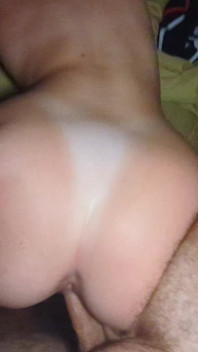 I Have Sex with a Stranger in a Hostel (amateur Italian)