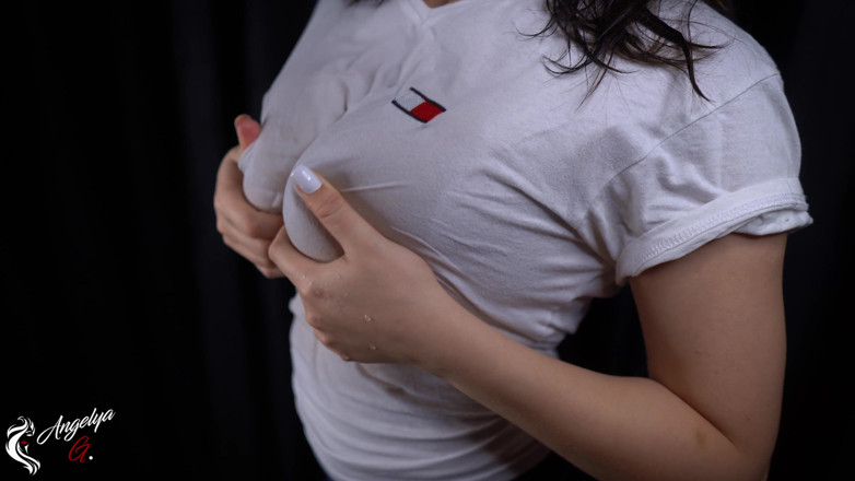 AnGelya G: blowjob from a busty girl, big nipples
