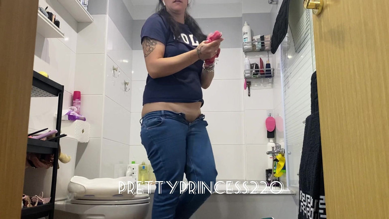 Panfil corina: 엉덩이 크랙 욕실의 청소