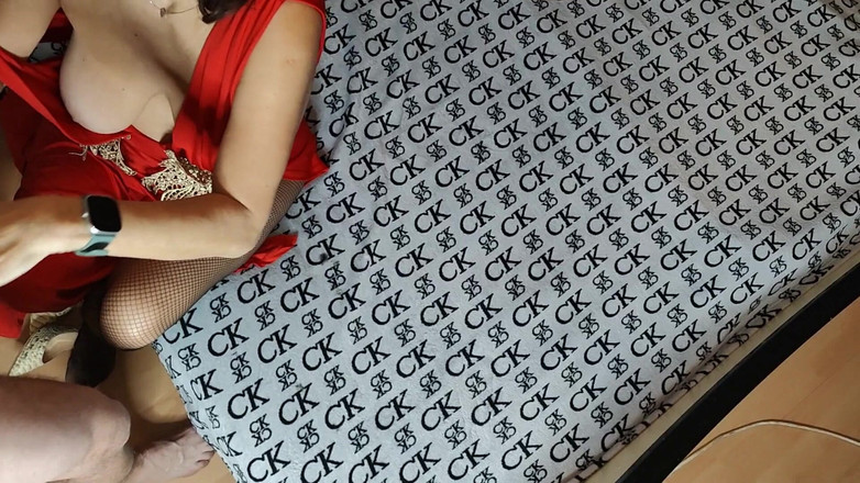 Tumanova Alina: Un Vestito Vivace E Un Sedere Succoso Rendevano Il Nostro...