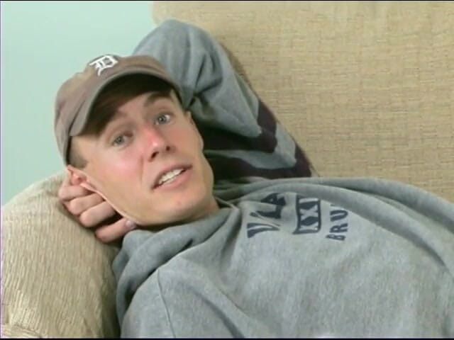 Dangerous Teens: Guy pretends he is a model scout and ends up...