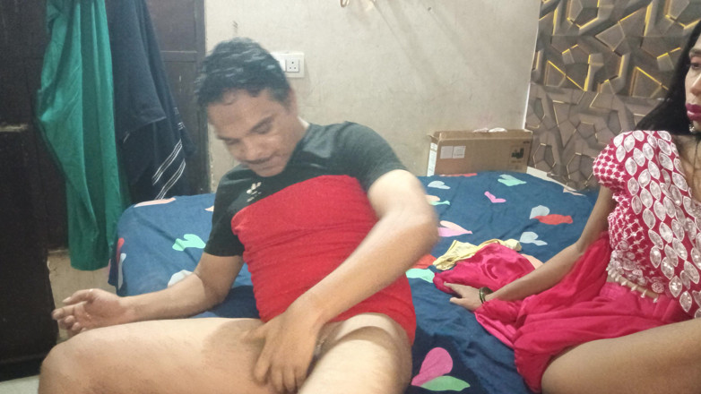 Truefuker: Bhabhi-ji Getting Fucked in Her New Saree