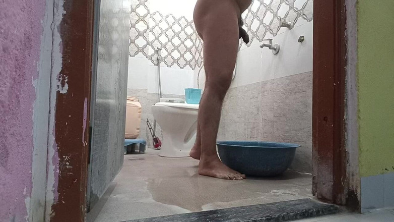 LovedSunsine1990: Amis, quand je danse à poil, je tiens ces mains