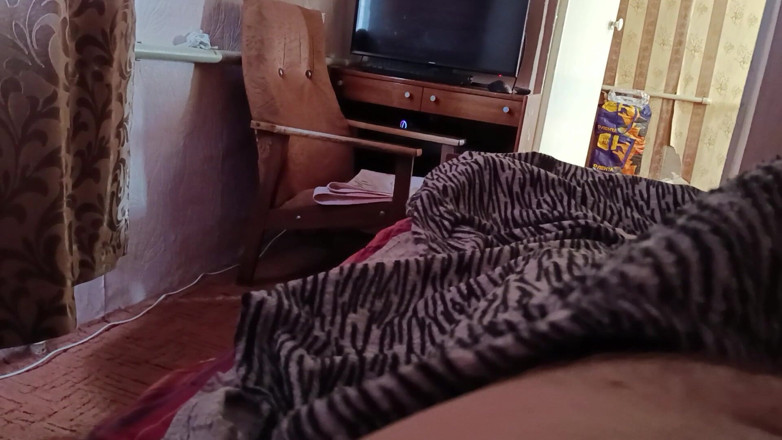 OniSoi: Sega Mattutina Del Pene Del Figliastro, Succhiando La Matrigna