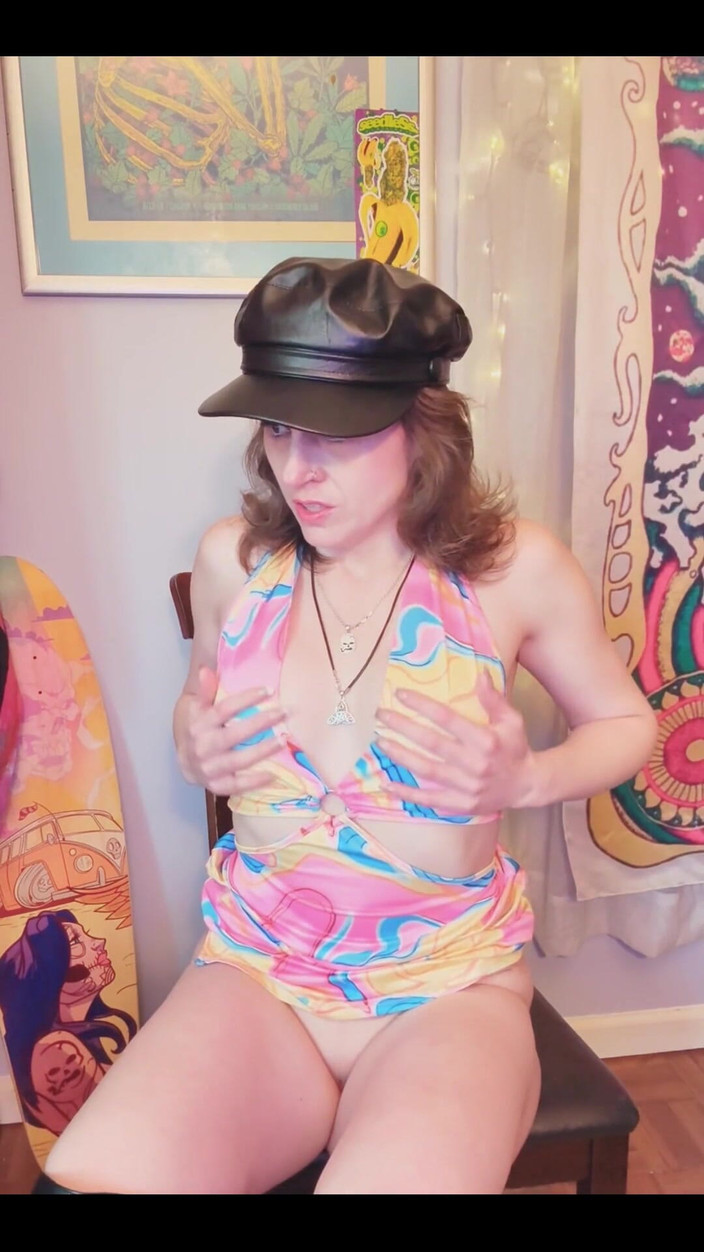 Suzy Wylde: Drăguță Lărgire Acolo Suzy!