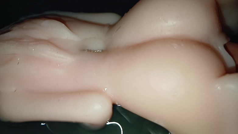 LunaDesire: LunaDesire, een tengere vrouw, wil echt de gigantische penis van...