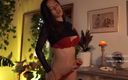 Effy Loweell studio: Effy Loweell, a Webcam Girl with a Perfect Body, Models...