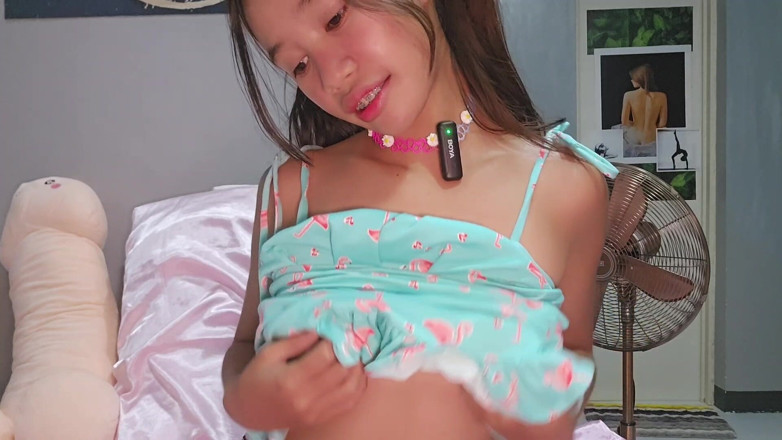 creamberryfairy: Irresistible Step-stepdaughter