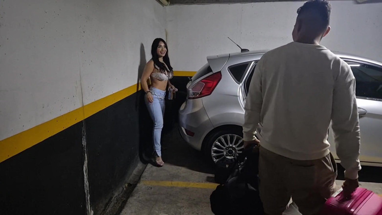 AlejandraPalacios: My New Neighbour Is Very Kind Even My Cunt Is...