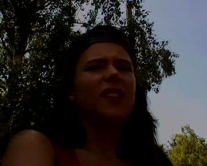 BB Video - Old School: ドイツのアマチュアティーン ソロ女性 屋外で大きな自然な胸 #3