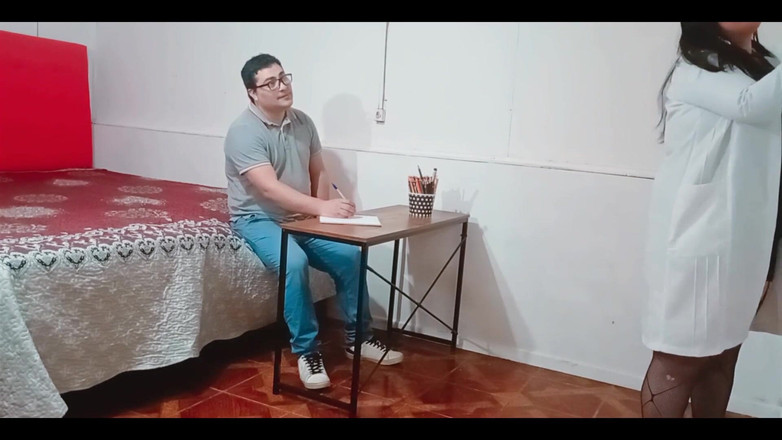 BBW Kelly Mom: Private Teacher Has Sex in a Class at Her Best...