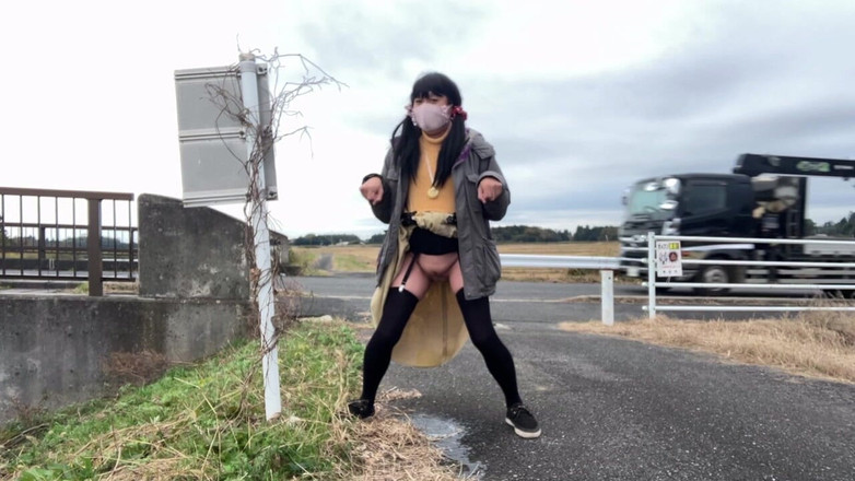 megu2002: Latihan mandiri No. 33 jalan kaki yang bocor di sepanjang jalan...