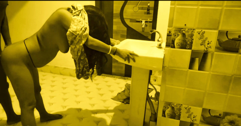 Teensex: Desi Hot Bhabi Want Young Devar Hard Dick in Kitchen...