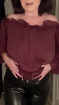 New Face and Ass Worship JOI Is Being Uploaded Tonight. Cum Me for Me on My Leggings.