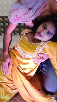 Bini desi sebenar cowgirl & seks ghairah dalam pakaian tradisional