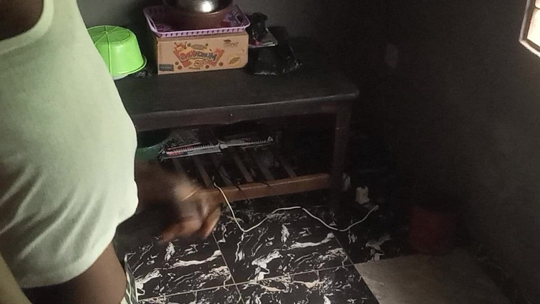 Moviesporn1: Abang seksi ini dicrot sperma tanpa sepong kontol