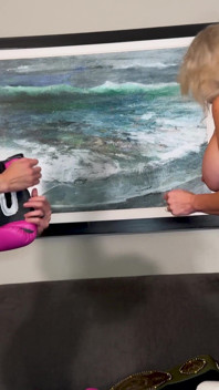 Оголений бокс Тетяна Стіл проти Лори Крос