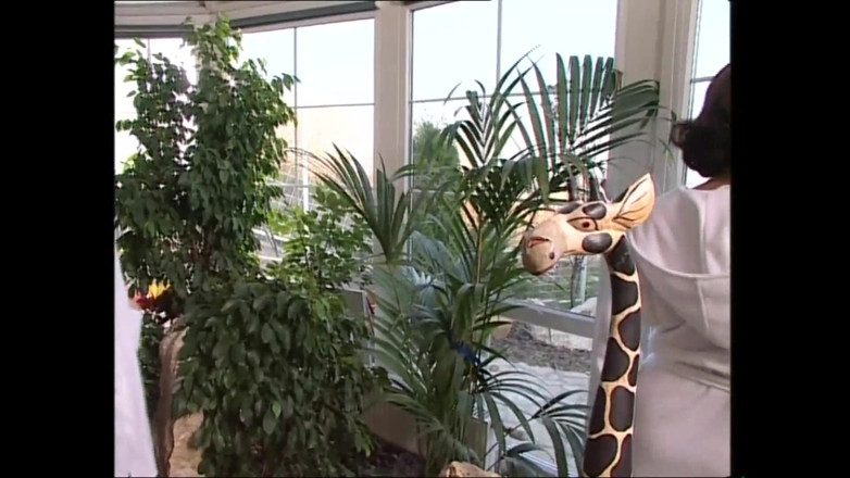 Vintage megastore: Лесбійський масаж і трах з великим членом, красива грудаста вінтажна мамка