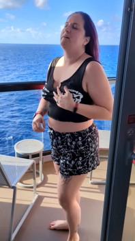 MILF Strips on the Cruise Ship!