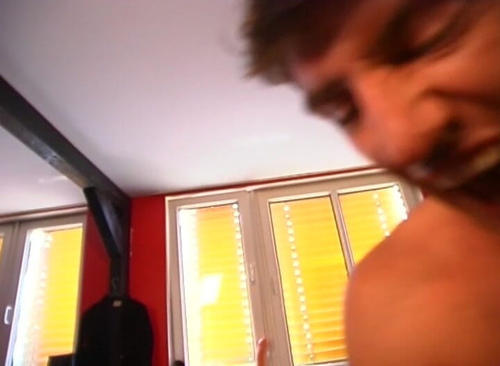 Male Dom - Spanking - BDSM: 彼女はボンデージとハードコアセックスに興奮します