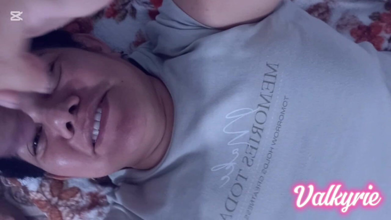 Valkyrie and Luigy Couple: Rijpe vrouw zuigend