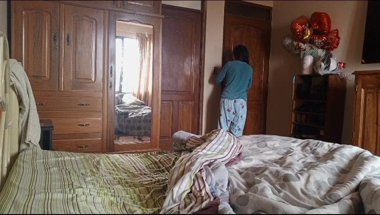 Sensuali dady placer: Sister-in-law Fucked Fast While Her Husband Showers