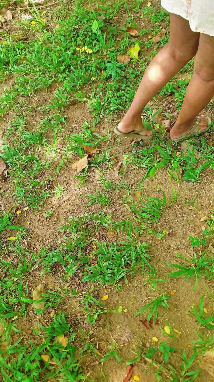 Tiyana: Lelaki delivary membayar hotwife buatan sendiri untuk melihat duburnya