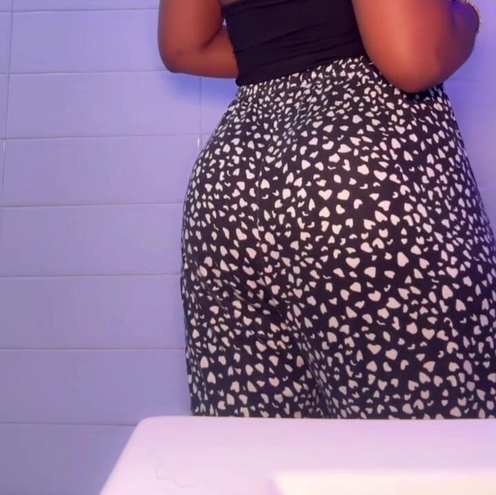 African Fart Queen: Pozdní Noc Pyžama Prdy