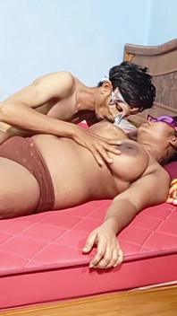 Indian Bigboobs Desi Stepaunty with Youngman Fuck