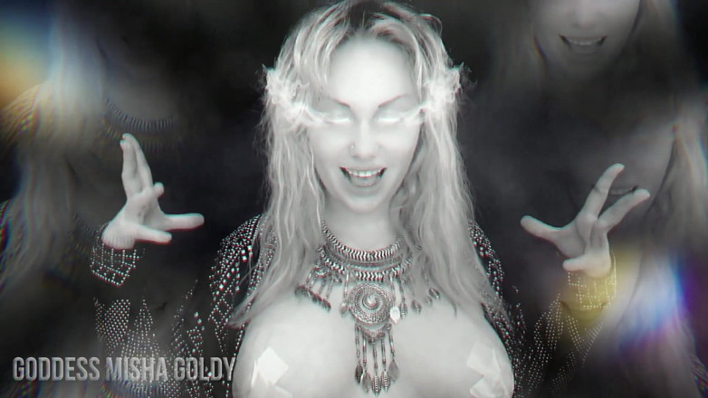 Goddess Misha Goldy: Ich werde deine Lebendigkeit komplett entleeren! Komm und füttere mich!