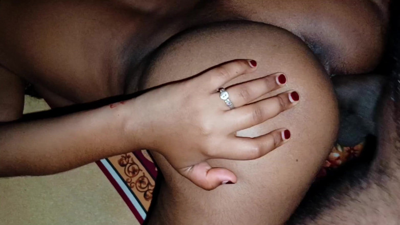 Bithi69gril: Bintang lucah dubur berbilang posisi dari zakar besar. Awek India...
