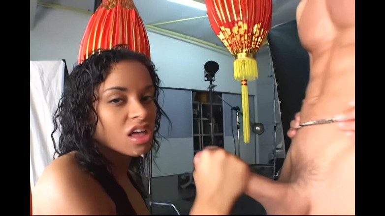 Lexinghton - Full HD: Она волшебствует членом, как никто другой