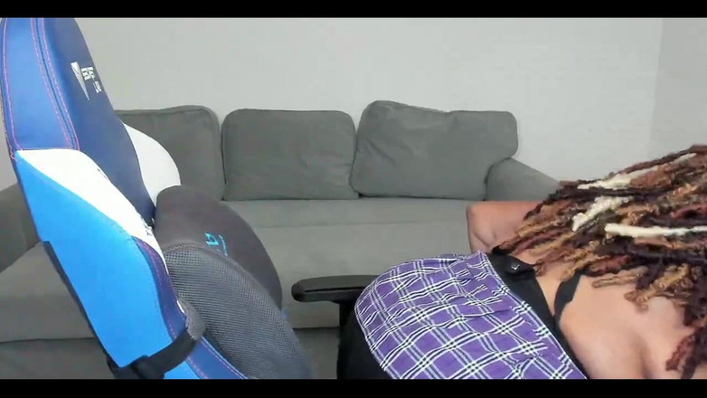 Josie4yourpleasure: Трансляция началась