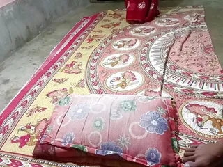 Pakhi0705: Friends Wife Come at Home for Showing Pussy in Night