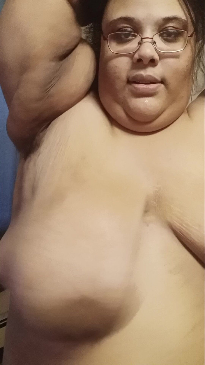 Jessica pigslut: Sprawiasz, że jestem tak napalona