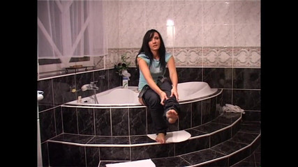MMV films - The Original: Amatoare germană cu curve dornice să se masturbeze și să-și atingă...