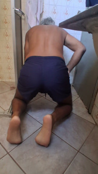 Ladysilva Tirando O Short Mostrando Sua Binda Grande Gostosa Bronzeada