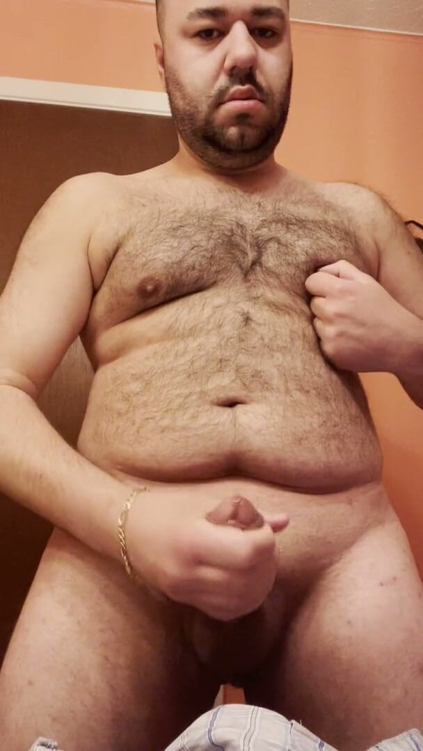 D Longer: Mi sego il cazzo! Sborrata e gioco del capezzolo!