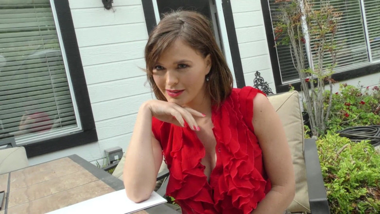 Perv Milfs n Teens: Krissy Lynn Gets Wet When She Grabs A Cock And...