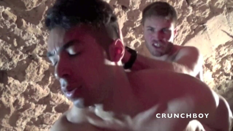 Crunch Boy: Twink knullad i källaren i Paris av Dorian Marguet